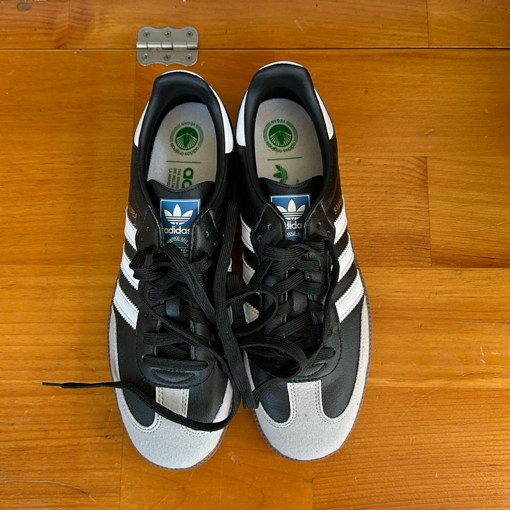 Vegan adidas sambas size 8.5 men’s 9.5 women’s